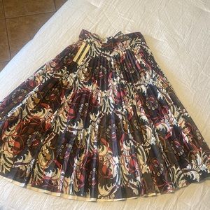 Topshop Multicolor Floral Pleated Skirt